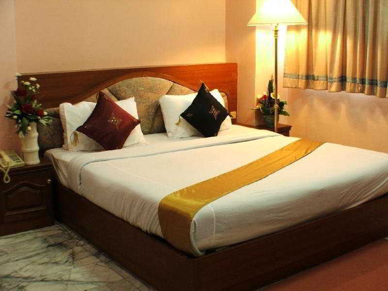 Royal Asia Lodge Sukhumvit Бангкок Экстерьер фото