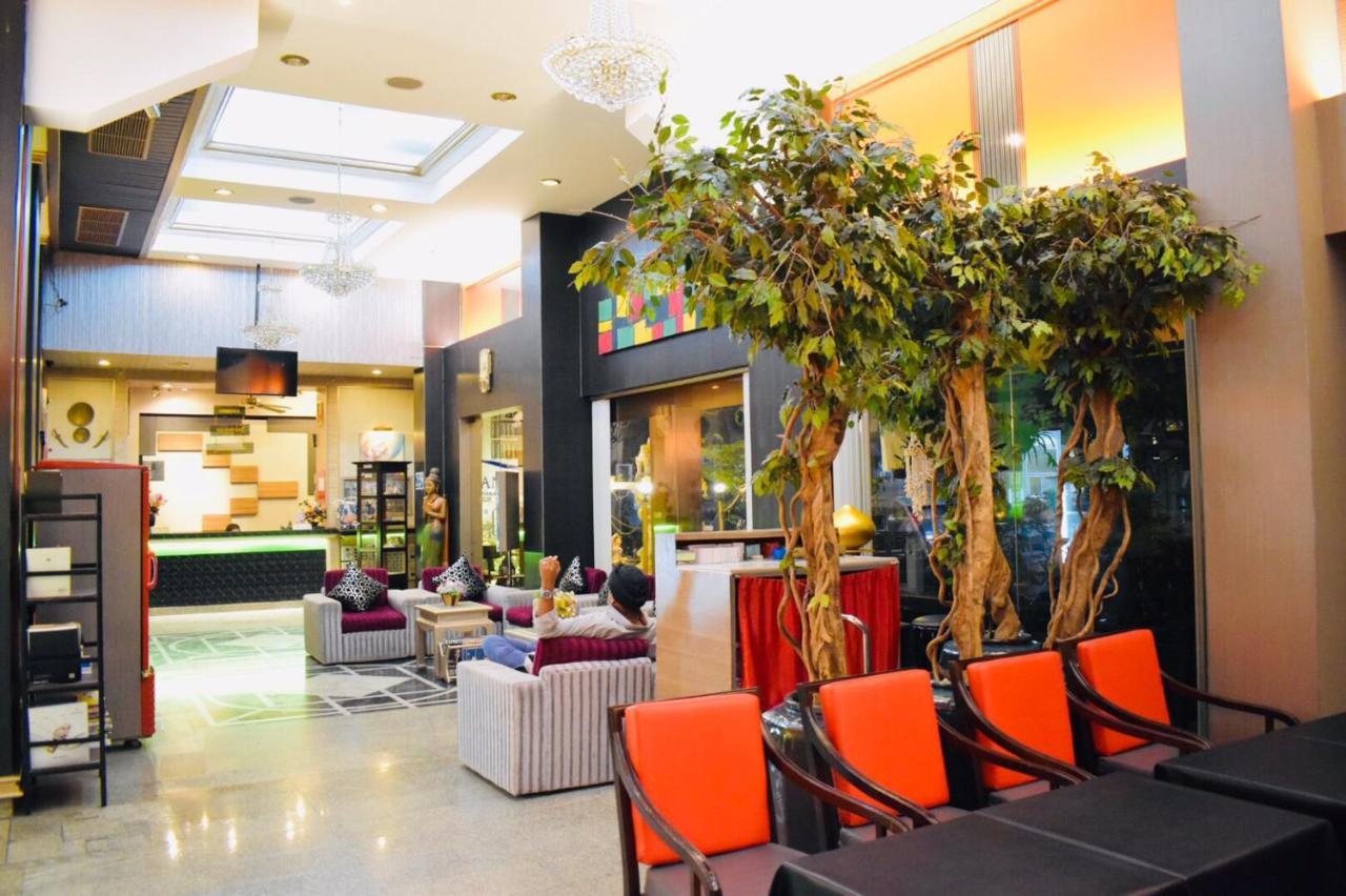 Royal Asia Lodge Sukhumvit Бангкок Экстерьер фото